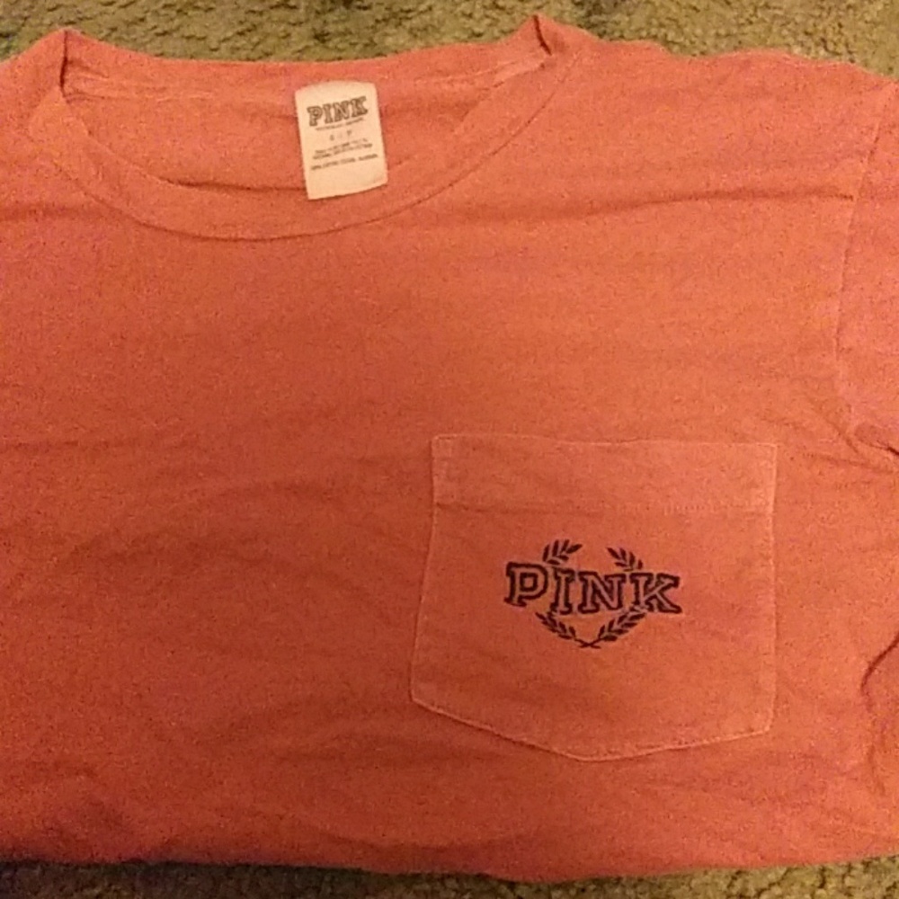 Vs pink shirt